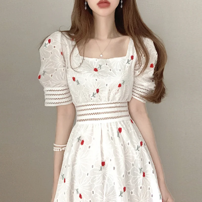 Summer Sweet Dress Women Blending Dress Ladies Short Puff Sleeve Casual Elegant Floral Hollow Out Dress Female Knee-length Dress
Summer Sweet Dress Women Blending Dress Ladies Short Puff Sleeve Casual Elegant Floral Hollow Out Dress Female Knee-length Dress