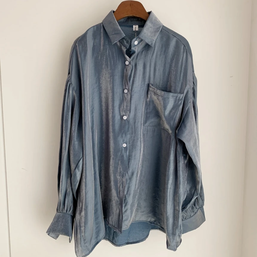 2020 New Summer Reflective Loose Vintage Fashion Solid Thin Tops Retro Free Elegant Women All Match Casual Shirts 3 Colors
2020 New Summer Reflective Loose Vintage Fashion Solid Thin Tops Retro Free Elegant Women All Match Casual Shirts 3 Colors