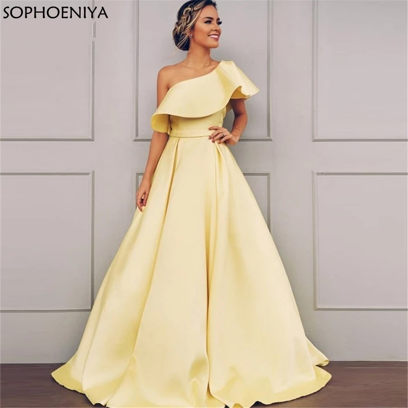 New Arrival Vestidos One Shoulder Ruched Yellow Evening Dress 2021 Satin Plus size dress Vestido de festa
New Arrival Vestidos One Shoulder Ruched Yellow Evening Dress 2021 Satin Plus size dress Vestido de festa