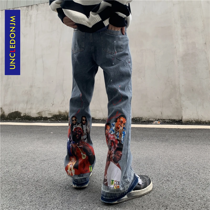 Джинсы UNCLEDONJM с принтом персонажа, джинсы в стиле хип-хоп, мужские дизайнерские джинсы для мужчин, одежда в стиле кпоп, потертые расклешенные ...
Джинсы UNCLEDONJM с принтом персонажа, джинсы в стиле хип-хоп, мужские дизайнерские джинсы для мужчин, одежда в стиле кпоп, потертые расклешенные ...