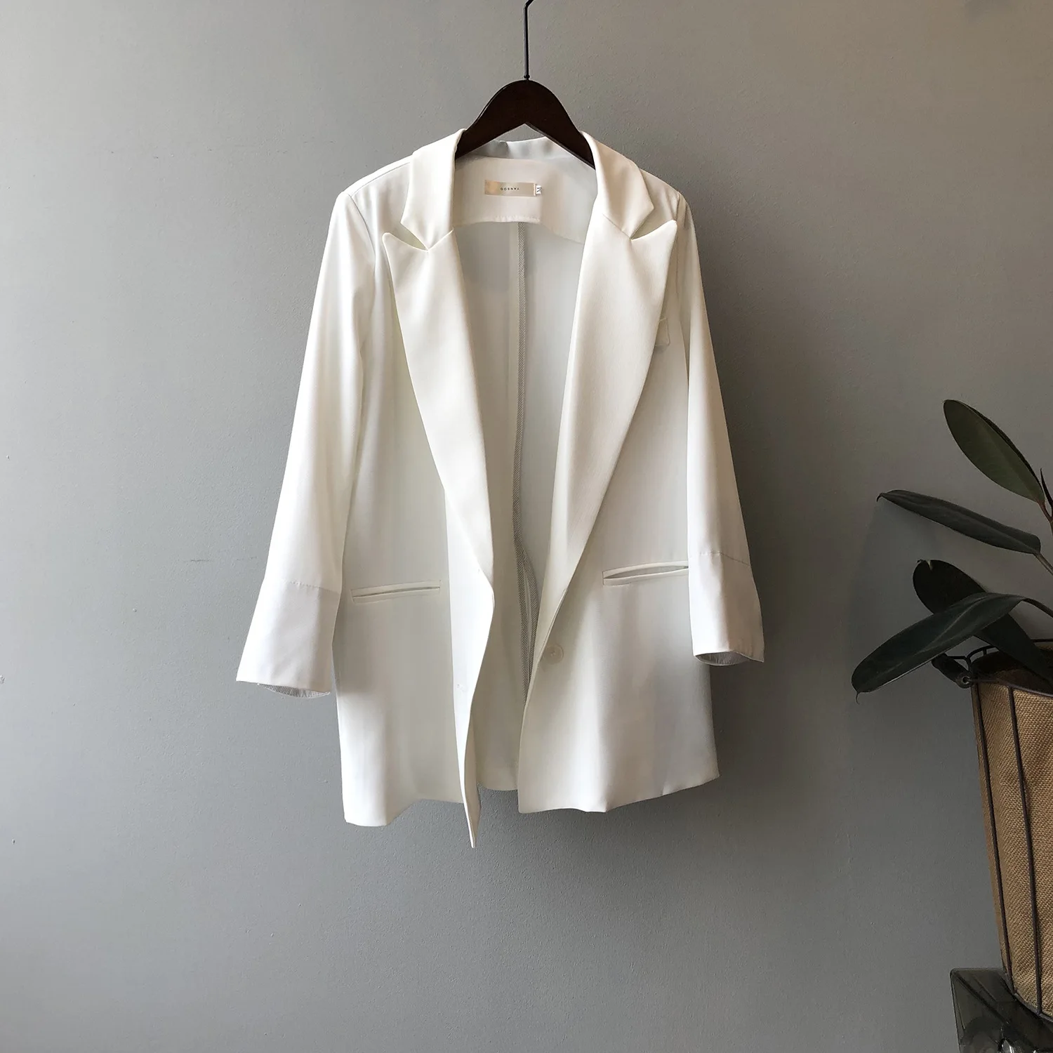 COZOK Color Contrast 7 / 4 Sleeve Suit for Women 2021 Spring and Summer New Korean Style Loose and Thin Suit Coat 2976
COZOK Color Contrast 7 / 4 Sleeve Suit for Women 2021 Spring and Summer New Korean Style Loose and Thin Suit Coat 2976