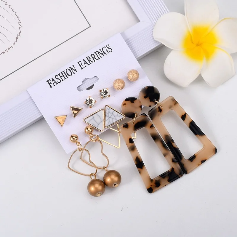 Hollow Heart Ball Stud Earrings Geometric Plate Earrings Simple Triangle Earring Set Earings Fashion Jewelry 2021
Hollow Heart Ball Stud Earrings Geometric Plate Earrings Simple Triangle Earring Set Earings Fashion Jewelry 2021