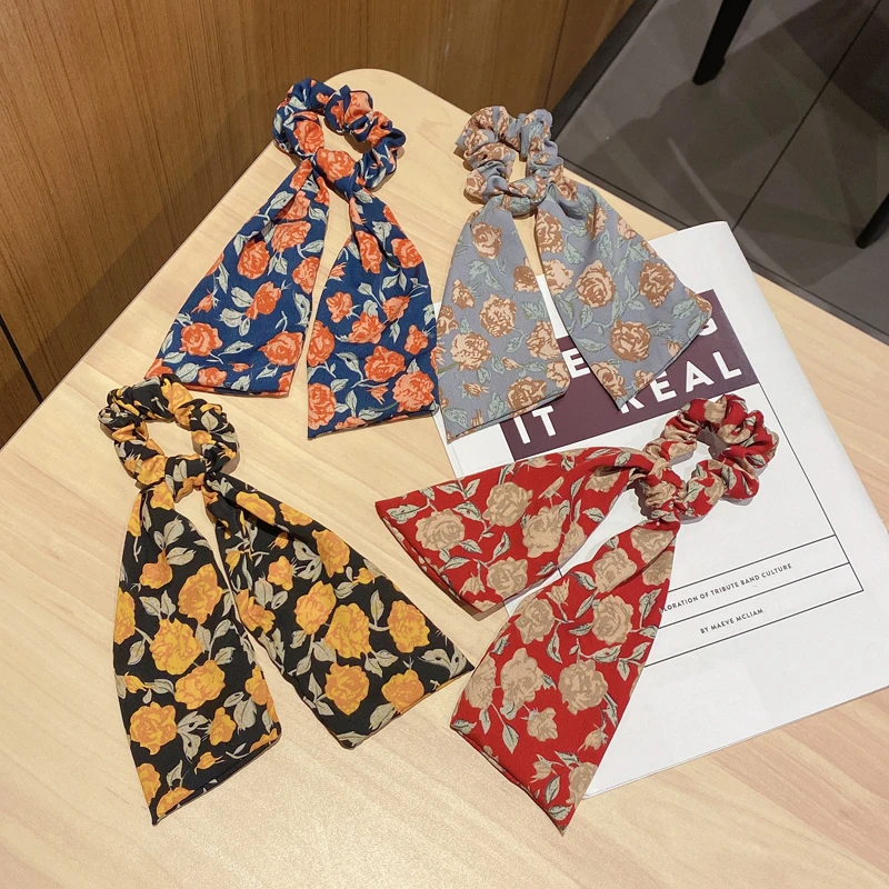 The New Korean Version of the Bow Hair Tie Ladies Retro Floral Long Hairband Fashion Cute Hair Accessories
The New Korean Version of the Bow Hair Tie Ladies Retro Floral Long Hairband Fashion Cute Hair Accessories