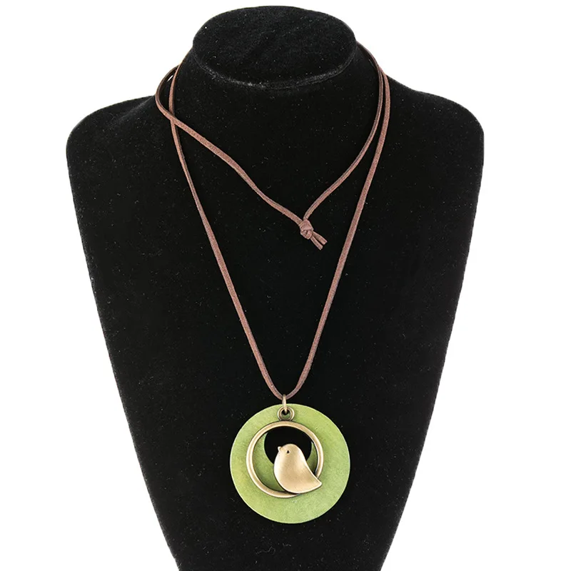 New Vintage Long Necklace Fashion Handmade Jewelry worn wood Rope Leather Banner Bird Charm Pendant Necklace Green
New Vintage Long Necklace Fashion Handmade Jewelry worn wood Rope Leather Banner Bird Charm Pendant Necklace Green
