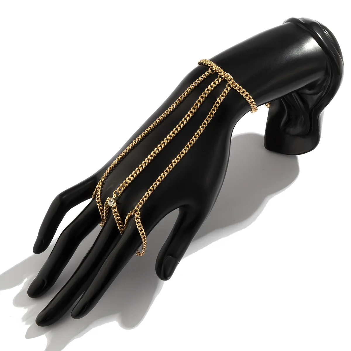 YOUVI Tassel Chain Finger Ring Bracelet Punk Metal Thick Link Bracelets Bangles with 3 Ceystal Rings Hand Harness Wrist Jewelry
YOUVI Tassel Chain Finger Ring Bracelet Punk Metal Thick Link Bracelets Bangles with 3 Ceystal Rings Hand Harness Wrist Jewelry