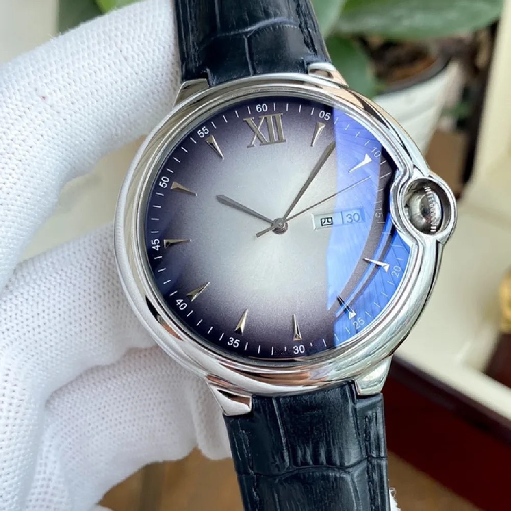 2021 Summer Men's Watch Luxury Designer Dial Mechanical Movement Watch Scratch Resistant Mirror Glass Elegant Style 44mm
2021 Summer Men's Watch Luxury Designer Dial Mechanical Movement Watch Scratch Resistant Mirror Glass Elegant Style 44mm