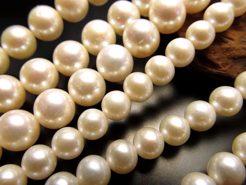 AAA fresh water pearl 6mm-10mm Beautiful fresh water pearls Suitable for DIY various bracelets earrings necklace, very beautiful
AAA fresh water pearl 6mm-10mm Beautiful fresh water pearls Suitable for DIY various bracelets earrings necklace, very beautiful