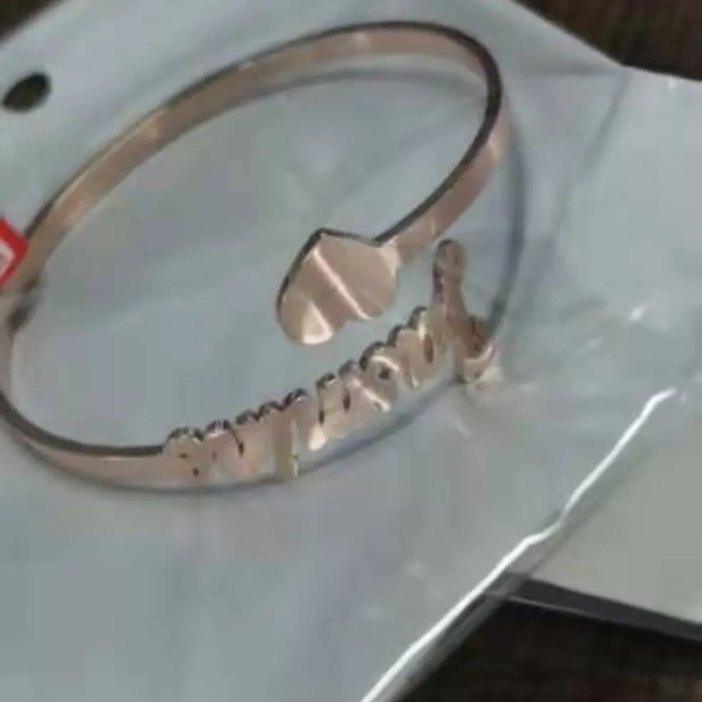 VIP Link Custom Name Bracelets with Heart Stainless Steel Bracelets Personalized Jewelry for Women Men Gifts
VIP Link Custom Name Bracelets with Heart Stainless Steel Bracelets Personalized Jewelry for Women Men Gifts