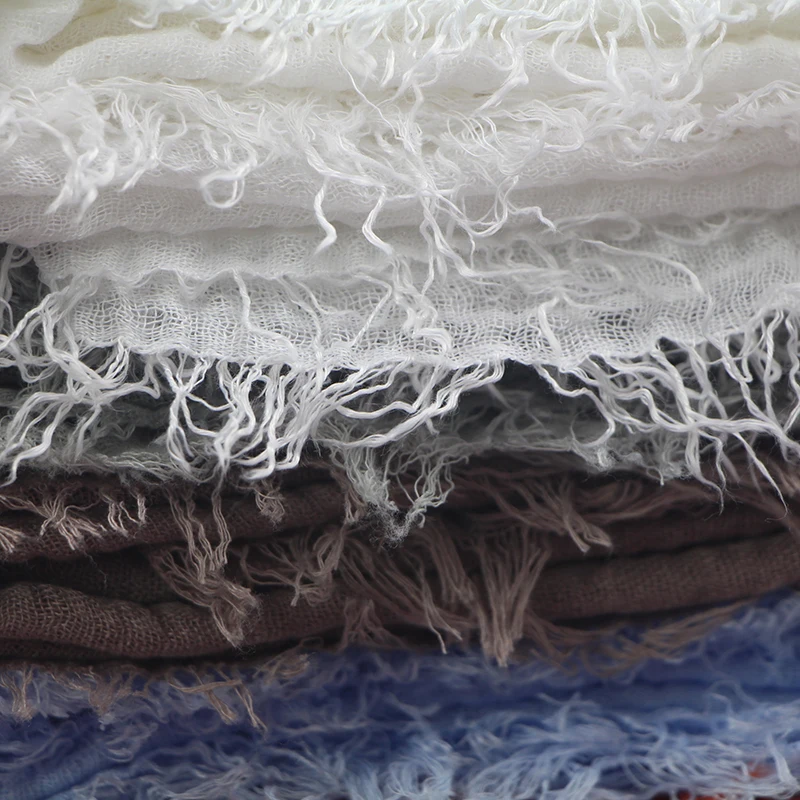 Women solid color cashmere scarves with tassel lady spring and winter thin scarf high quality female shawl hot sale men scarf
Women solid color cashmere scarves with tassel lady spring and winter thin scarf high quality female shawl hot sale men scarf