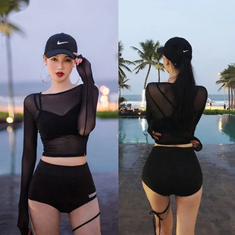 Hot spring bathing suit female conservative split three-piece bikini student cover belly high waist bikini black long sleeve 
Hot spring bathing suit female conservative split three-piece bikini student cover belly high waist bikini black long sleeve