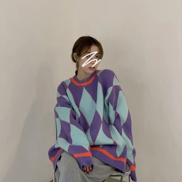 Winter 2020 new loose contrast color diamond round neck sweater women loose lazy outer wear knit sweater top
Winter 2020 new loose contrast color diamond round neck sweater women loose lazy outer wear knit sweater top