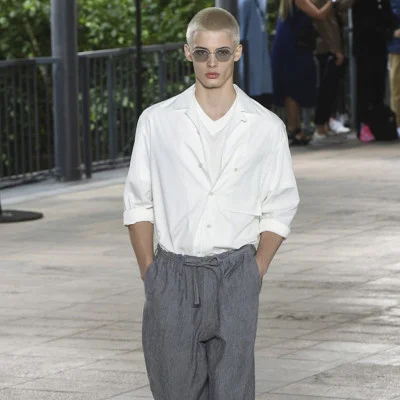 shirt Men's long-sleeved Leisure Spring and Summer New Leisure Show high-end handsome young people iron-free thin white shirt
shirt Men's long-sleeved Leisure Spring and Summer New Leisure Show high-end handsome young people iron-free thin white shirt