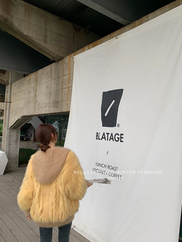 Loose fox fur fur coat women's middle and long splicing mink fur hoods youth Winter 2020
Loose fox fur fur coat women's middle and long splicing mink fur hoods youth Winter 2020