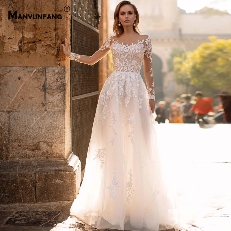 2021 Hot Sale Illusion O-Neck Court Train Embroidery Appliques Tulle Bridal Ball Gown Elegant Button Full Sleeve Wedding Dress
2021 Hot Sale Illusion O-Neck Court Train Embroidery Appliques Tulle Bridal Ball Gown Elegant Button Full Sleeve Wedding Dress