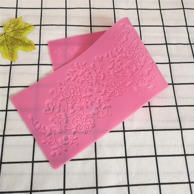 Flower Lace Mat Silicone Mold Silicone Lace Mold Sugar Craft Cake Brim Decoration Tool K796
Flower Lace Mat Silicone Mold Silicone Lace Mold Sugar Craft Cake Brim Decoration Tool K796