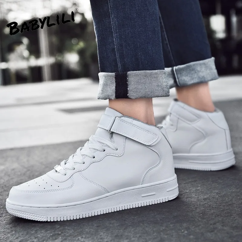 2020 Men and Women Sneakers Air Running Shoes Outdoor Sports Classic Black High Gang Lightweight Small White Shoes Solid Color
2020 Men and Women Sneakers Air Running Shoes Outdoor Sports Classic Black High Gang Lightweight Small White Shoes Solid Color