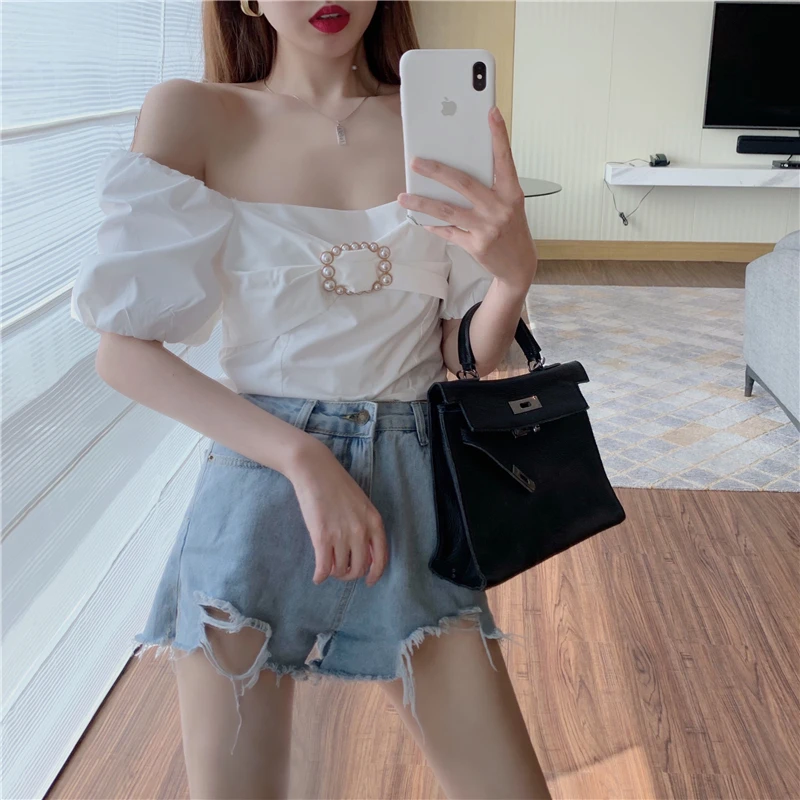 LLZACOOSH 2021 New Fashion Women Puff Sleeve Square Collar Slim Pearl Button White Shirt Summer Casual Tops
LLZACOOSH 2021 New Fashion Women Puff Sleeve Square Collar Slim Pearl Button White Shirt Summer Casual Tops
