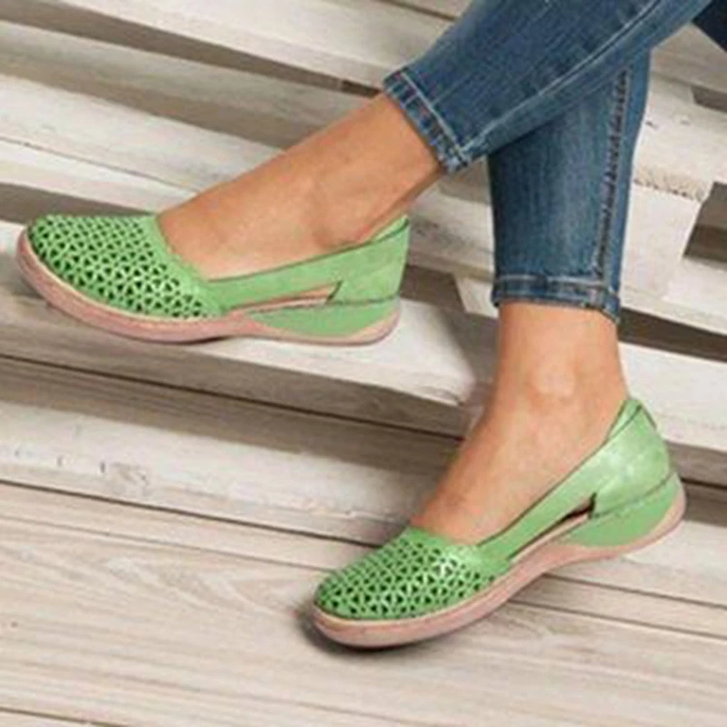Women Wedges Sandals Hollow Out PU Vintage Woman Shoes Slip On Casual Sewing Ladies Sandal Female Plus Size Summer
Women Wedges Sandals Hollow Out PU Vintage Woman Shoes Slip On Casual Sewing Ladies Sandal Female Plus Size Summer