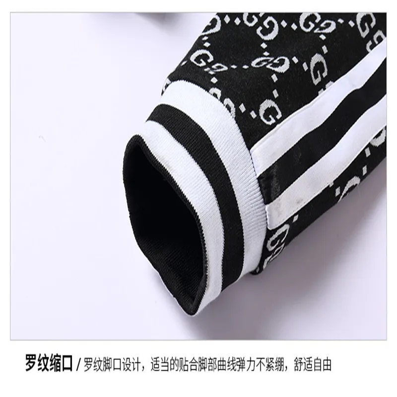Men's And Women's Casual Sports Suits+3D Printed Fitness Zipper V-neck Coat+Side Stripe Pants Men's Fashion Jogging Suit 2cover
Men's And Women's Casual Sports Suits+3D Printed Fitness Zipper V-neck Coat+Side Stripe Pants Men's Fashion Jogging Suit 2cover