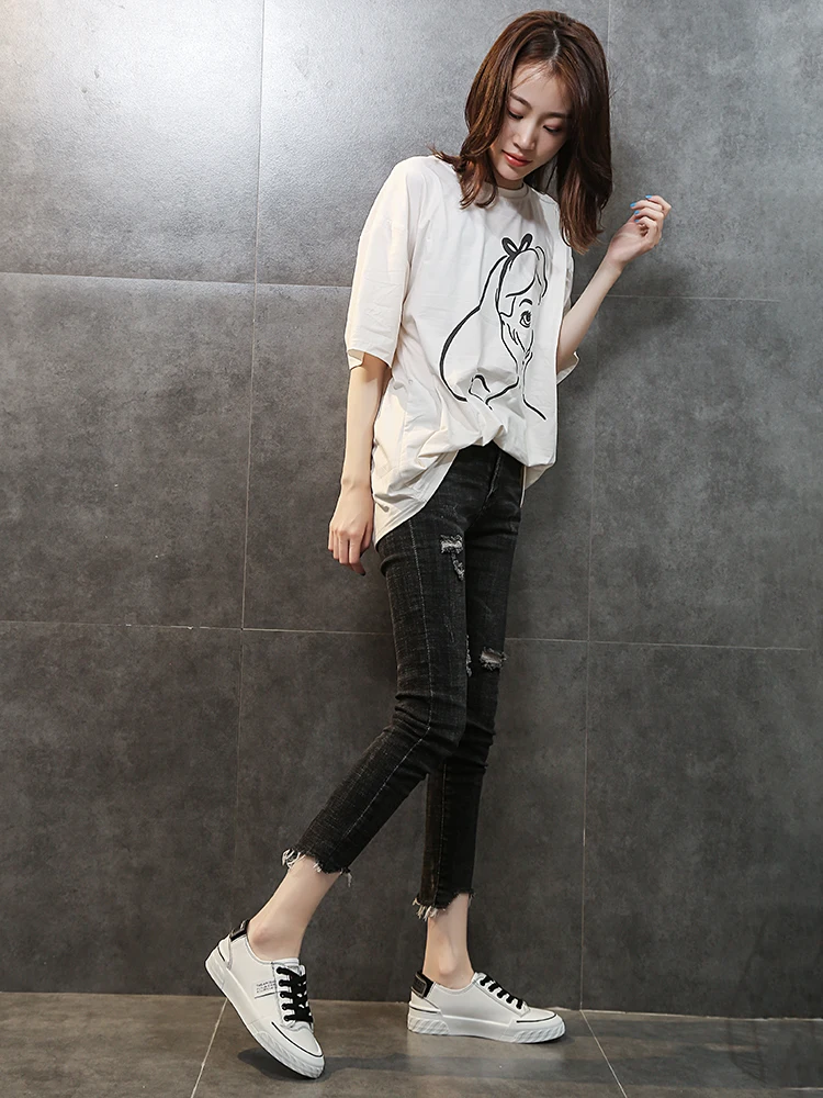 Women's Shoes
Women's Shoes