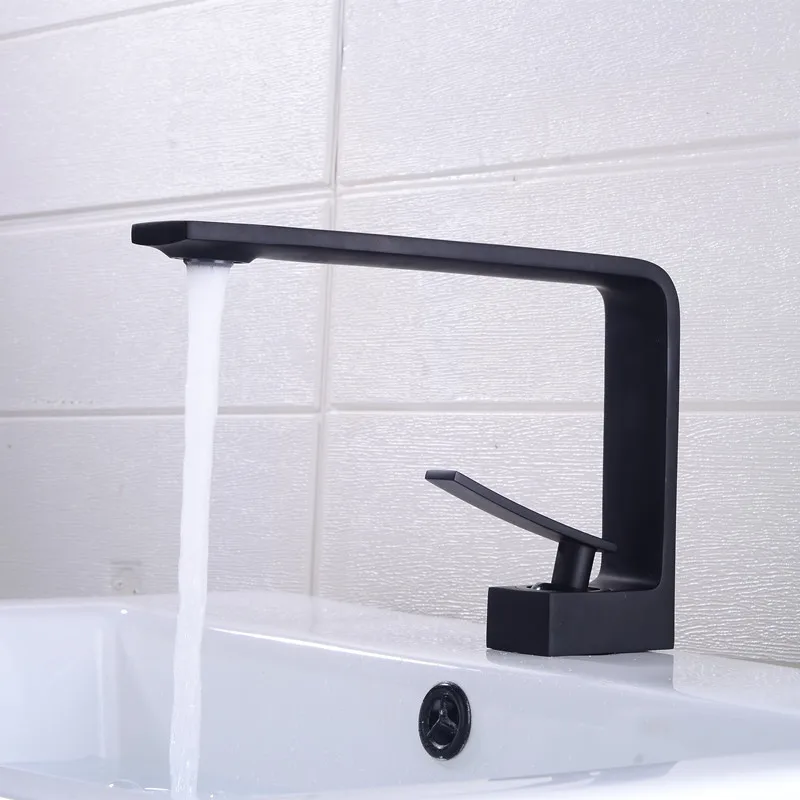 Фото Матовый черный латунный корпус для раковины смеситель ванной комнаты с одной