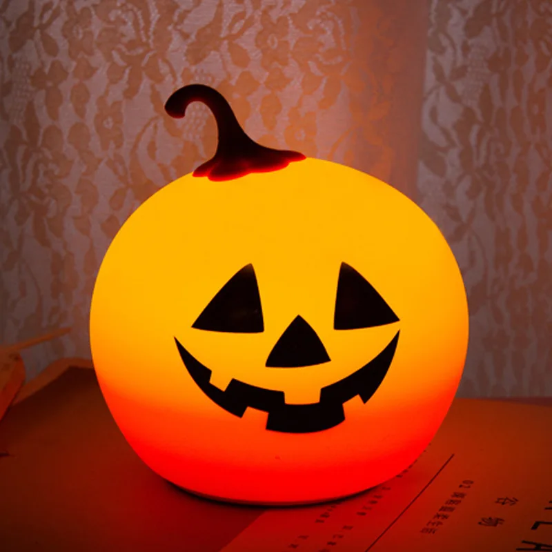 Halloween pumpkin lantern cute ornaments pat lights silicone night light decoration atmosphere lights
Halloween pumpkin lantern cute ornaments pat lights silicone night light decoration atmosphere lights