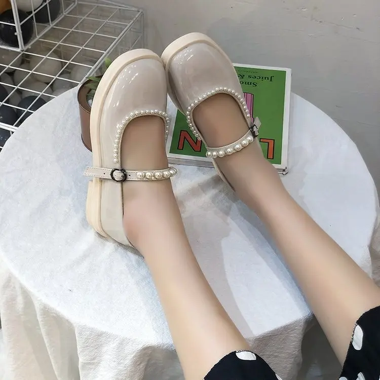 Round Toe Shoes Woman Flats Pearl Decorateion Casual Female Sneakers Clogs Platform Low Heels Modis Oxfords Dress Beading Creepe
Round Toe Shoes Woman Flats Pearl Decorateion Casual Female Sneakers Clogs Platform Low Heels Modis Oxfords Dress Beading Creepe