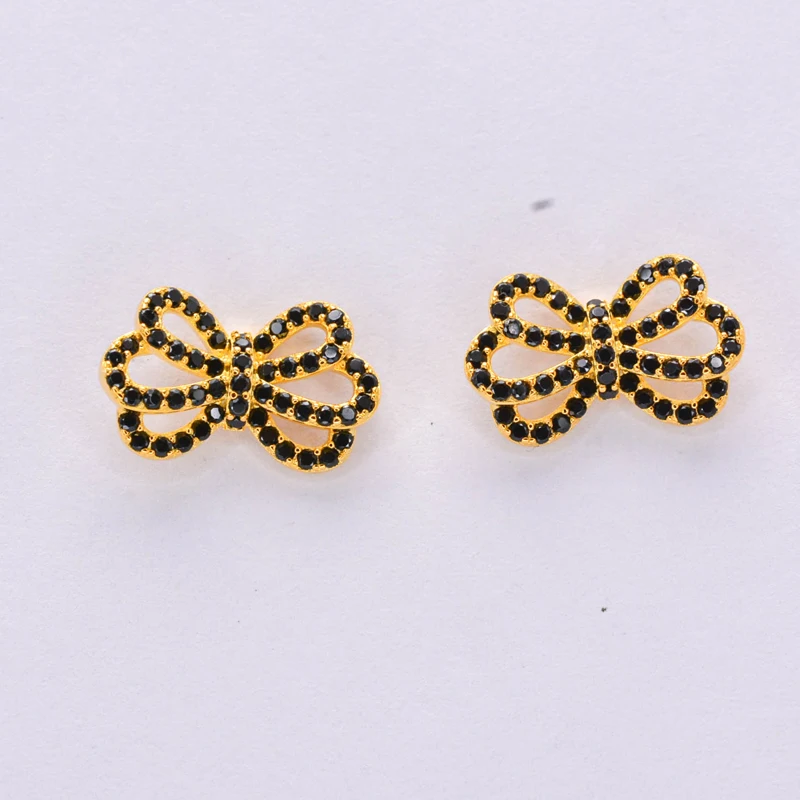2021 Luxury Fashion Earrings Retro Wedding Engagement Exquisite Jewelry Women's Stainless Steel Jewelry Earrings Gift Wholesale
2021 Luxury Fashion Earrings Retro Wedding Engagement Exquisite Jewelry Women's Stainless Steel Jewelry Earrings Gift Wholesale