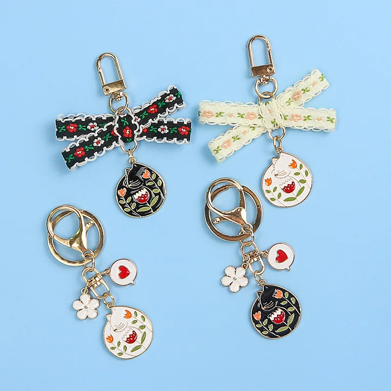 Cartoon Lovely Creative Rose Cat Alloy Key Chain Fashion Love Flower Bowknot Metal Small Accessories Lady Bag Car Pendant
Cartoon Lovely Creative Rose Cat Alloy Key Chain Fashion Love Flower Bowknot Metal Small Accessories Lady Bag Car Pendant