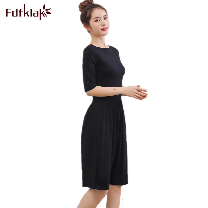 Half sleeve women nightgowns modal cotton sleepwear dress slim ladies nightwear dresses slash neck sexy nightdress
Half sleeve women nightgowns modal cotton sleepwear dress slim ladies nightwear dresses slash neck sexy nightdress