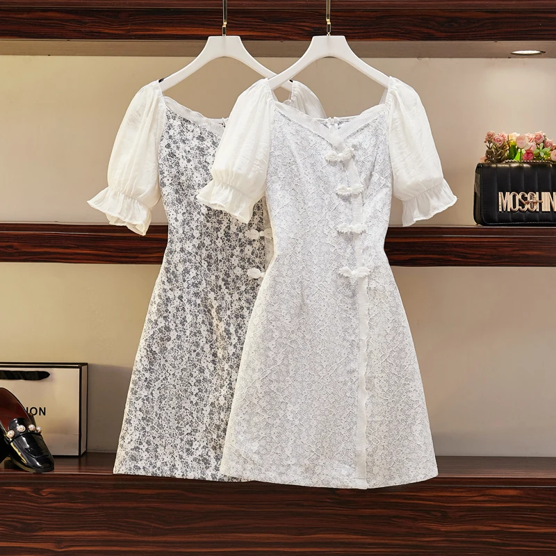 4XL Plus Size Women Vintage Cheongsam Dress Summer 2021 V-neck Puff Sleeve Pleated Ruffle Patchwork Embroidery Lace Dresses
4XL Plus Size Women Vintage Cheongsam Dress Summer 2021 V-neck Puff Sleeve Pleated Ruffle Patchwork Embroidery Lace Dresses