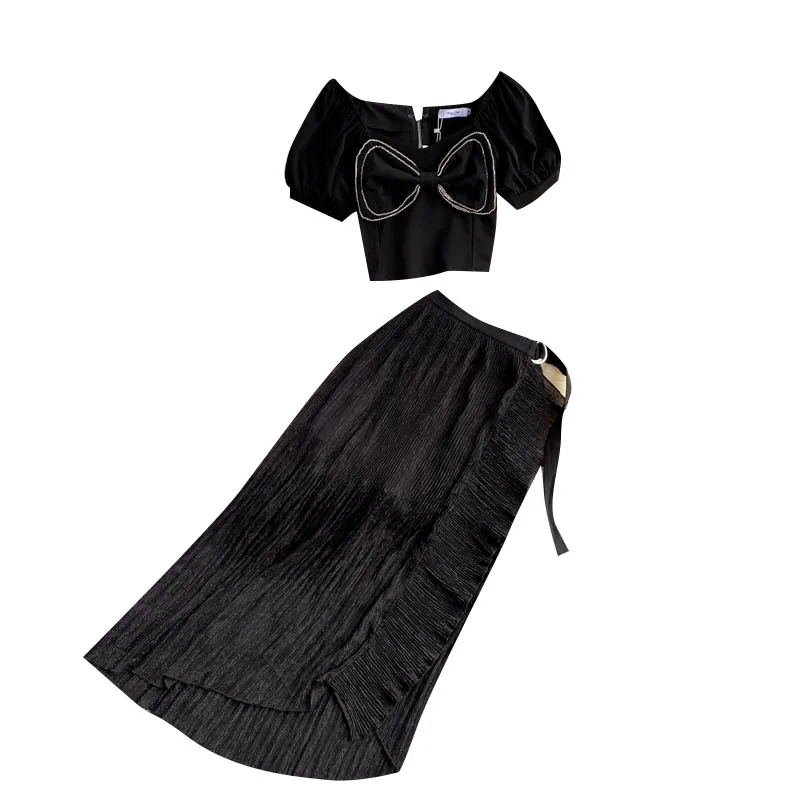 Women's Summer Dress Suits Fashion Bow Short Sleeve Mini Top And Black High Waist Pleated Skirt Two Piece Set 2021
Women's Summer Dress Suits Fashion Bow Short Sleeve Mini Top And Black High Waist Pleated Skirt Two Piece Set 2021