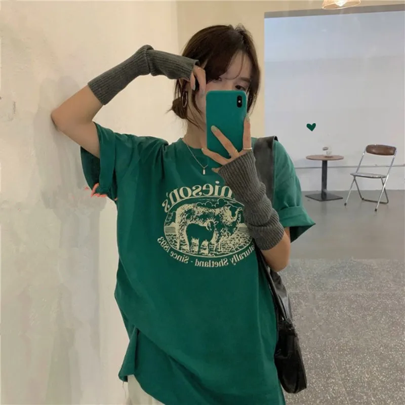 Kpop Ins летние новые футболки большого размера с коротким рукавом модные повседневные универсальные шикарные футболки для девушек с принтом ...
Kpop Ins летние новые футболки большого размера с коротким рукавом модные повседневные универсальные шикарные футболки для девушек с принтом ...