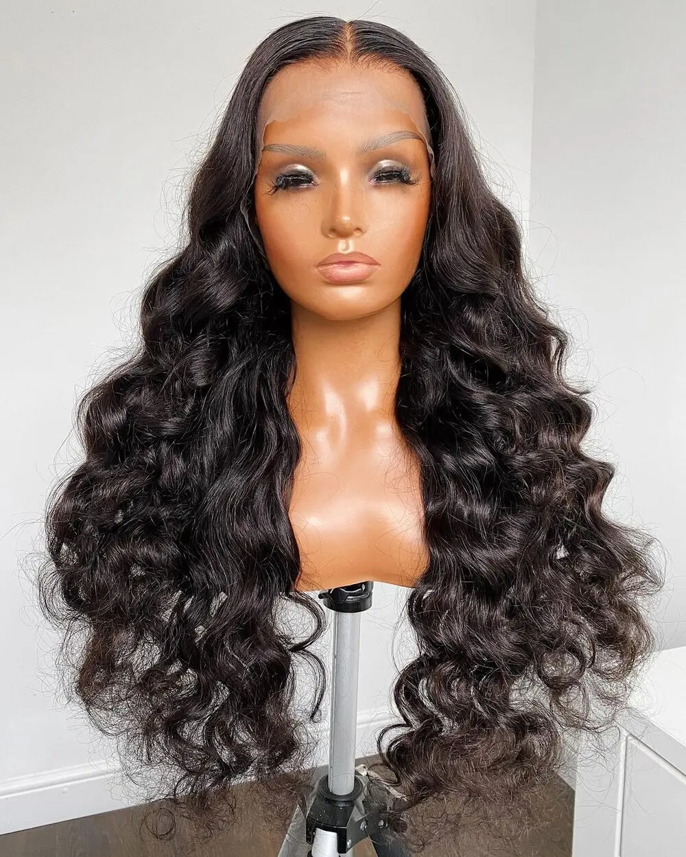 26 Inch Long 180% Density Body Wave Synthetic Lace Front Wigs For Black Women Natural Hairline With Baby Hair Glueless Daily
26 Inch Long 180% Density Body Wave Synthetic Lace Front Wigs For Black Women Natural Hairline With Baby Hair Glueless Daily