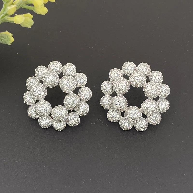 Lanyika Fashion Jewelry Stereo Hollow Circle Micro Plated Earrings For Women Wedding Banquet Daily Popular Best Gifts
Lanyika Fashion Jewelry Stereo Hollow Circle Micro Plated Earrings For Women Wedding Banquet Daily Popular Best Gifts