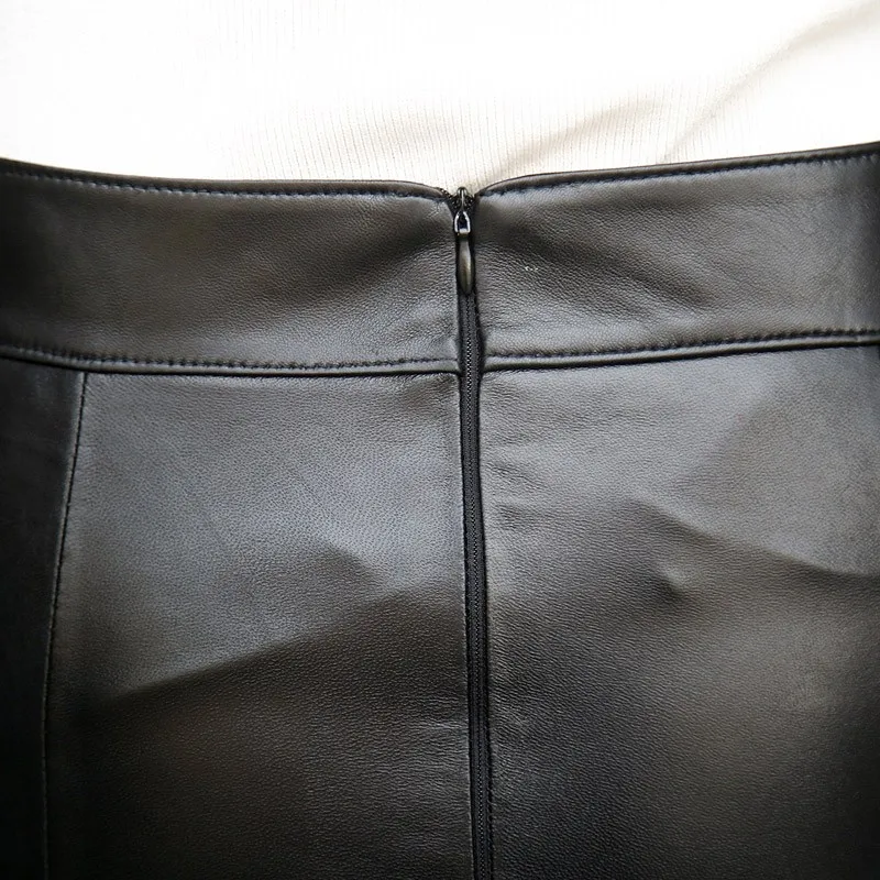 Elegant High Quality Ladies Wrap Sheepskin Real Leather Skirt Buttons High Waist Knee Length Women Slim Leather Pencil Skirts
Elegant High Quality Ladies Wrap Sheepskin Real Leather Skirt Buttons High Waist Knee Length Women Slim Leather Pencil Skirts