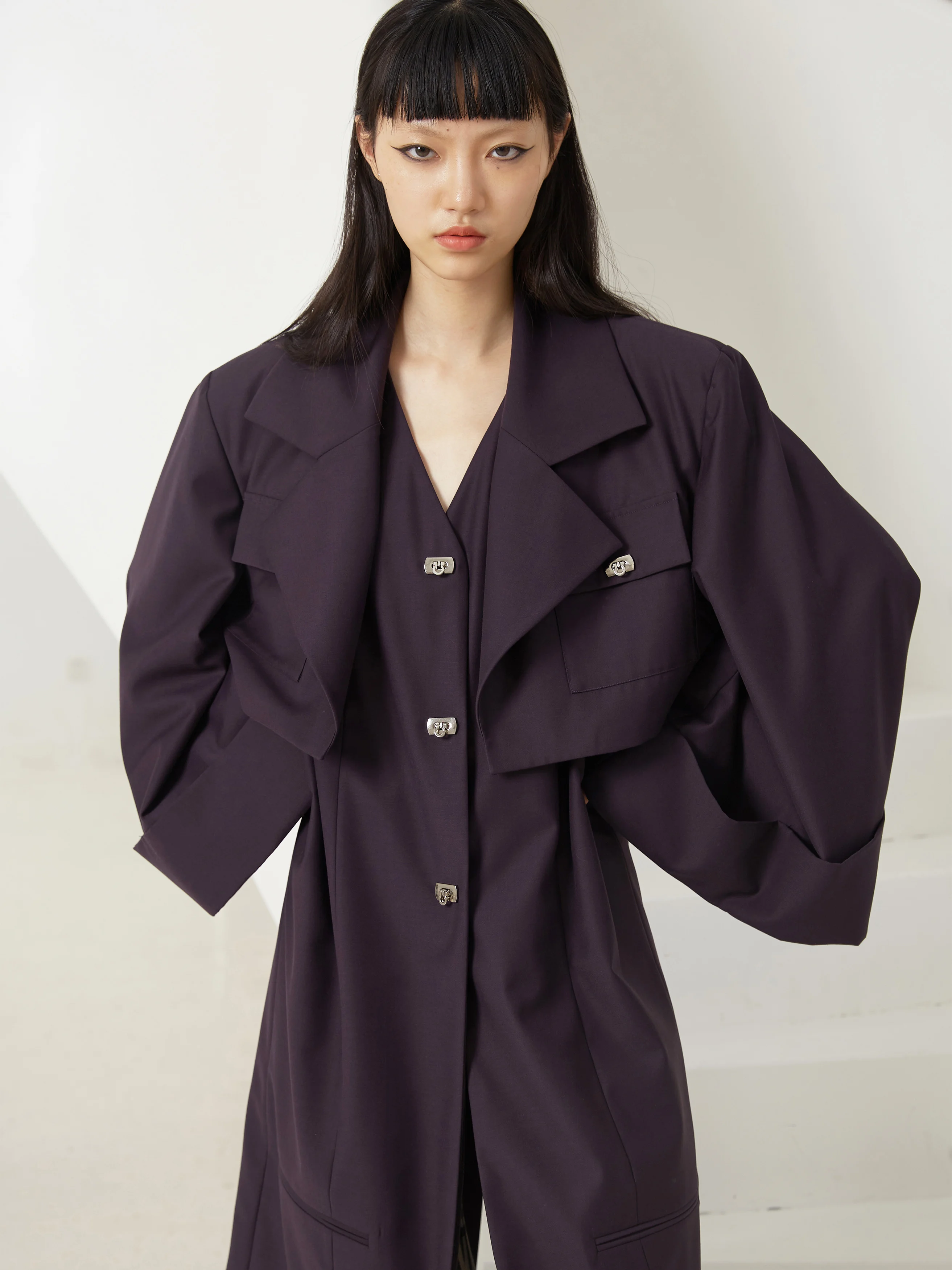 SuperAen New Design Solid Two-piece Flare Sleeve Long Suit Jacket Office Lady Notched Women Coats
SuperAen New Design Solid Two-piece Flare Sleeve Long Suit Jacket Office Lady Notched Women Coats