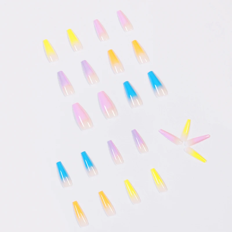 24pcs Rainbow Wear Long Paragraph Fashion Manicure Patch False Nails Save Time Wearable Jelly Nail Patch BUTT666 
24pcs Rainbow Wear Long Paragraph Fashion Manicure Patch False Nails Save Time Wearable Jelly Nail Patch BUTT666