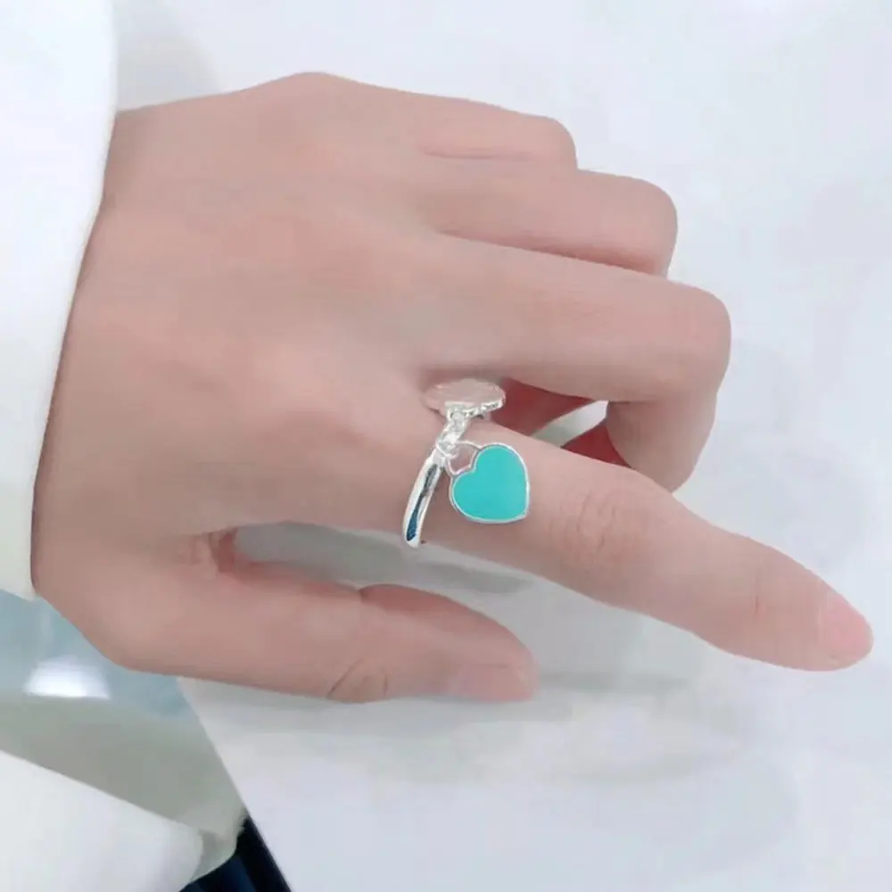 AYBS Real925 Premium Quality Original 1: 1 Logo Enamel Craft RETURN TO Blue Heart-shaped Rings Luxury Trend Brand Jewely Woman
AYBS Real925 Premium Quality Original 1: 1 Logo Enamel Craft RETURN TO Blue Heart-shaped Rings Luxury Trend Brand Jewely Woman