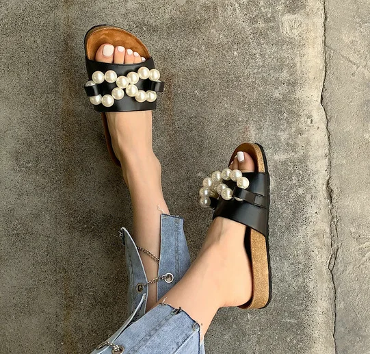 Shoes Woman 2021 String Bead Slippers Casual Platform Pantofle Low Luxury New Fashion PU Fabric Rubber Basic Hoof Heels Rome
Shoes Woman 2021 String Bead Slippers Casual Platform Pantofle Low Luxury New Fashion PU Fabric Rubber Basic Hoof Heels Rome