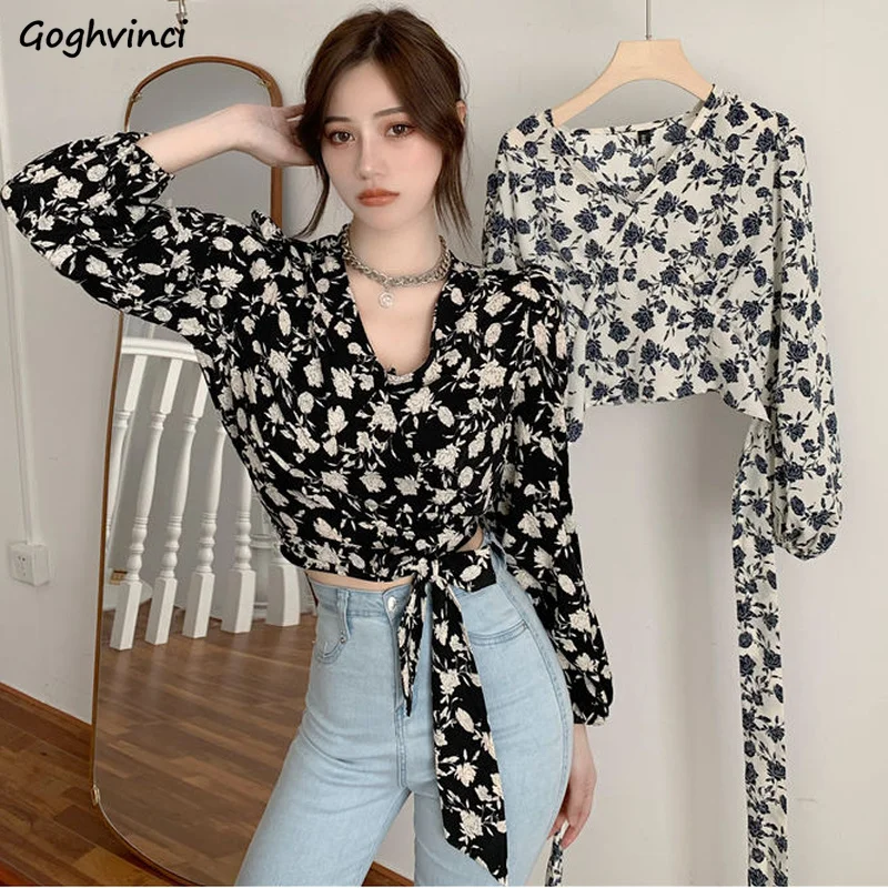 Puff Sleeve Blouse Women V-neck Bandage Print Leisure Autumn New Fashion Female Crop Tops Retro All-match Slim Elegant Ulzzang
Puff Sleeve Blouse Women V-neck Bandage Print Leisure Autumn New Fashion Female Crop Tops Retro All-match Slim Elegant Ulzzang