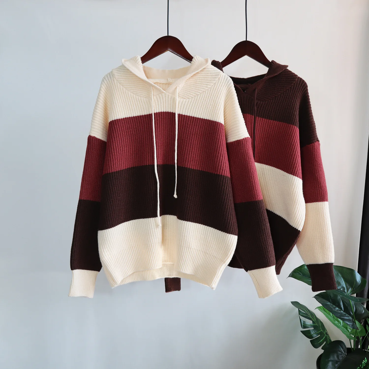 DAYIFUN Autumn Winter Sweater Women Leisure Hoodies Woman Pullovers Striped Jumper Teen Girl Knit Drawstring Hooded Sweatshirt
DAYIFUN Autumn Winter Sweater Women Leisure Hoodies Woman Pullovers Striped Jumper Teen Girl Knit Drawstring Hooded Sweatshirt