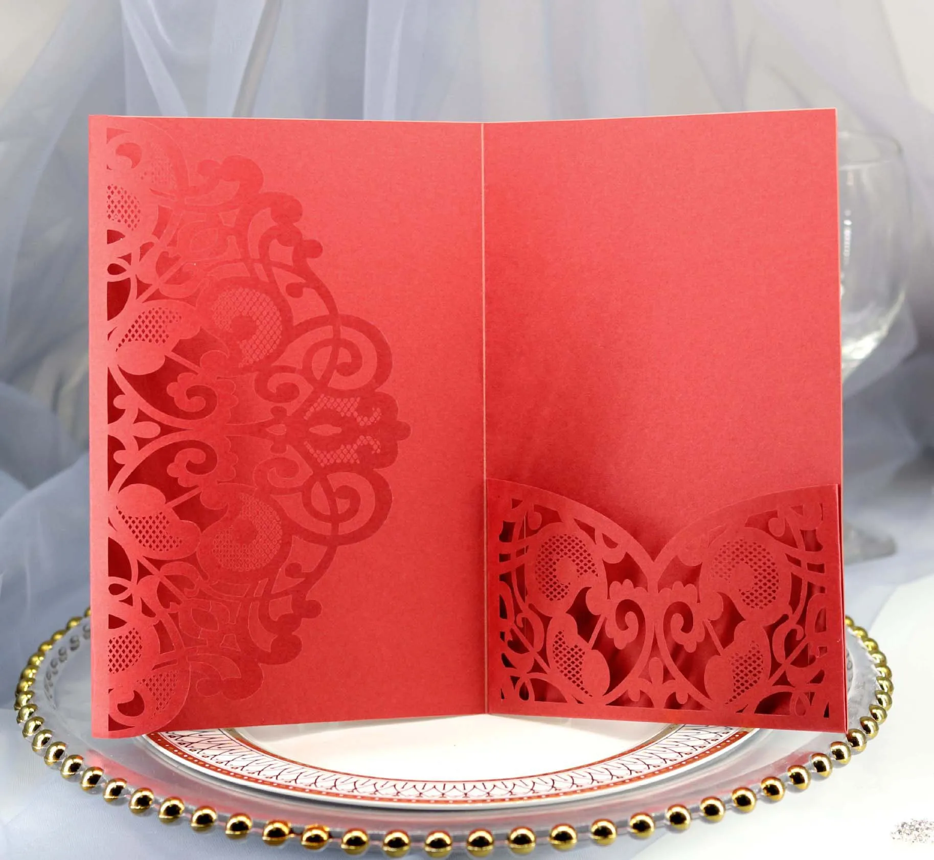 Свадебные приглашения "Элегантная корона", 5 шт.
Свадебные приглашения "Элегантная корона", 5 шт.