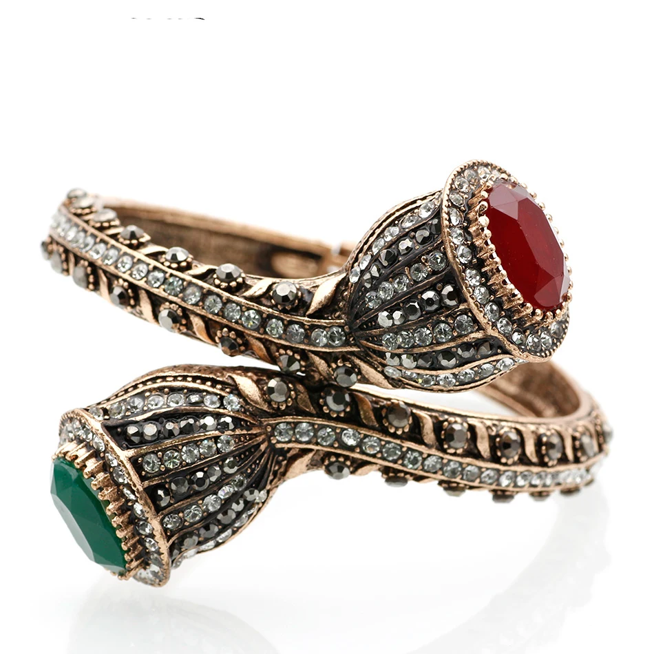 Boho Classic Ancient Golden Lily Charm Bangle Bracelet for Ladies Colorful Crystal Floral Bracelets Turkey Womens Wrist Jewelry
Boho Classic Ancient Golden Lily Charm Bangle Bracelet for Ladies Colorful Crystal Floral Bracelets Turkey Womens Wrist Jewelry