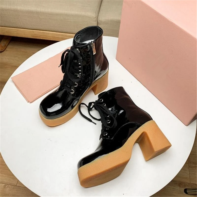 Patent Leather Women Ankle Boots Sexy Platform Wedges Women Short Boots Lace Up Autumn Winter Women Combat Martin Boots Short
Patent Leather Women Ankle Boots Sexy Platform Wedges Women Short Boots Lace Up Autumn Winter Women Combat Martin Boots Short