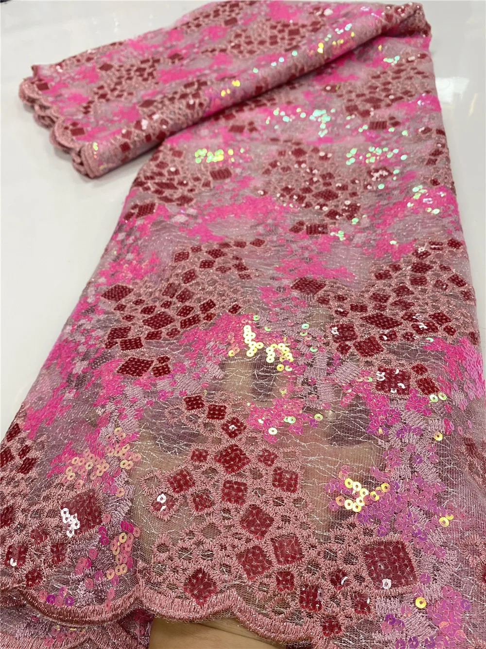 XIYA African Sequins Embroidered Tulle Lace Fabric 2022 High Quality Nigerian Lace Fabrics French Lace For Evening Dresses 3539B
XIYA African Sequins Embroidered Tulle Lace Fabric 2022 High Quality Nigerian Lace Fabrics French Lace For Evening Dresses 3539B