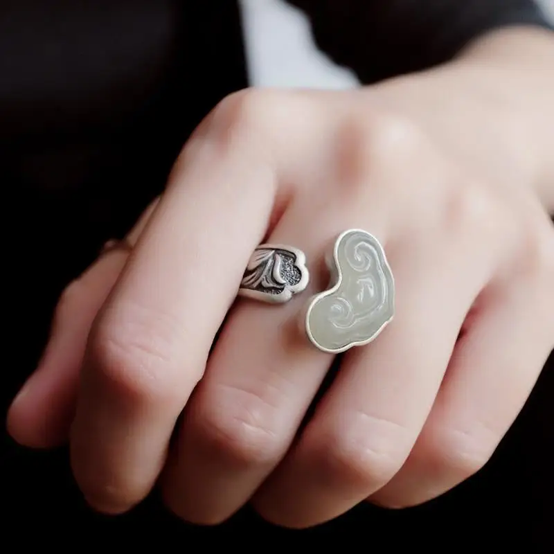 Ruyi Yulian S925 Silver Accessories Handmade Exaggerated Index Finger Jade Sansheng III Ethnic Style Women's Open Ring
Ruyi Yulian S925 Silver Accessories Handmade Exaggerated Index Finger Jade Sansheng III Ethnic Style Women's Open Ring