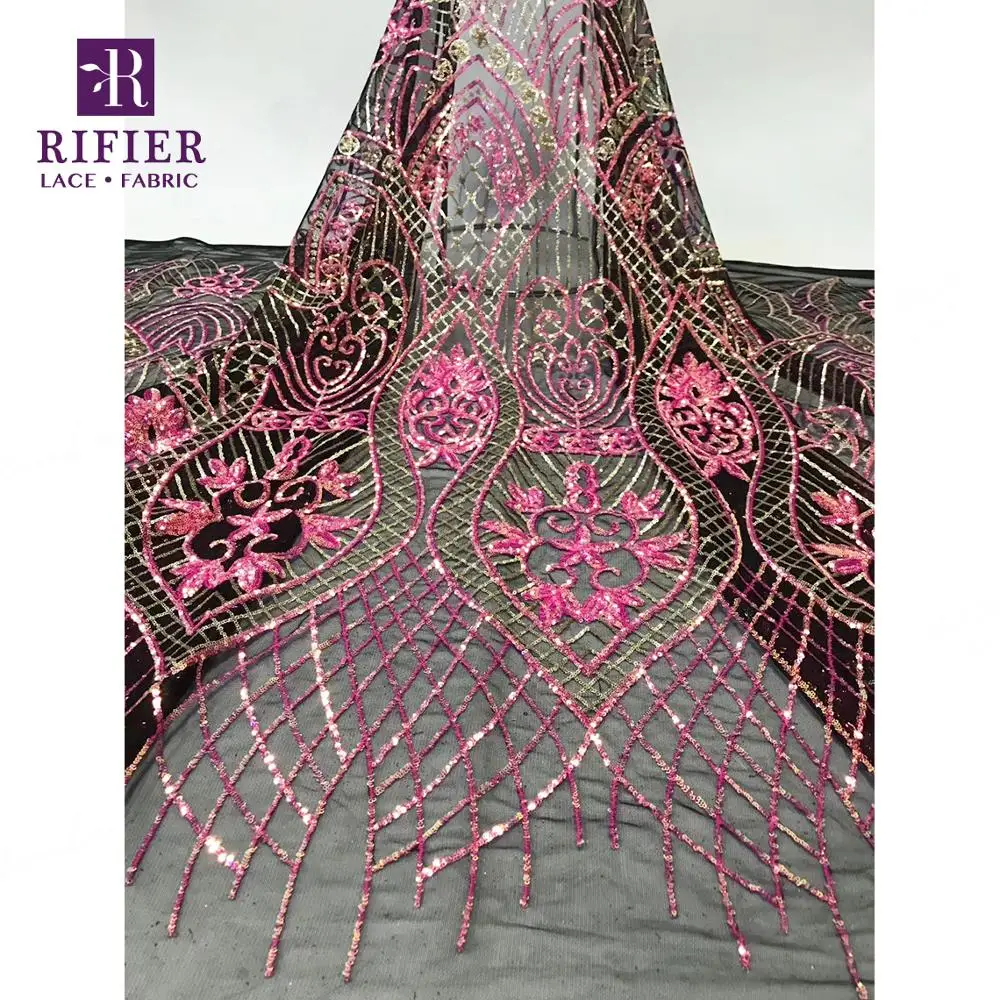 Rose Red Indian Sequined Guipure Fabrics High Quality 2019 Sequins Tulle Lace Nigerian Wedding Dresses Mesh Net Material Sewing
Rose Red Indian Sequined Guipure Fabrics High Quality 2019 Sequins Tulle Lace Nigerian Wedding Dresses Mesh Net Material Sewing