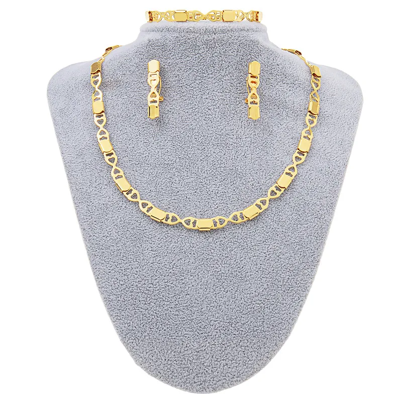 Women Fashion 24K Gold Plated Jewelry Sets African Bridal Wedding XO Bracelet Earrings Necklace Set Bridesmaid Accessories
Women Fashion 24K Gold Plated Jewelry Sets African Bridal Wedding XO Bracelet Earrings Necklace Set Bridesmaid Accessories