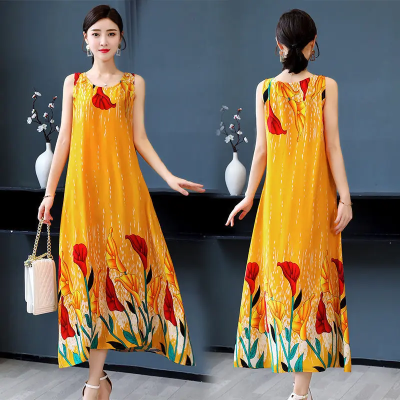 Mom's dress summer sleeveless vest skirt large loose over the knee Floral Cotton Dress 
Mom's dress summer sleeveless vest skirt large loose over the knee Floral Cotton Dress